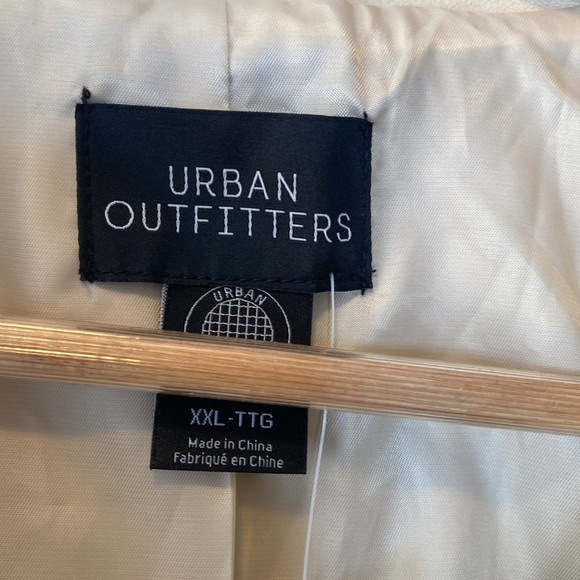 Urban Outfitters Tessa Trench Coat NWT Women’s XXL Ivory Vegan Leather Longline - Picture 11 of 17